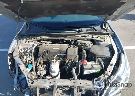 2017 Honda Accord Sport z USA, uszkodzony, nr VIN 1HGCR2F52HA234830